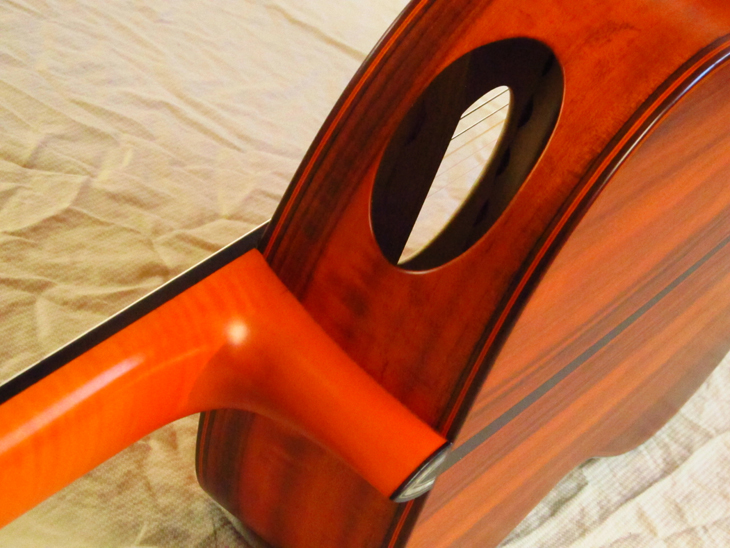 MB1945-spruce-whiteb-friction-ovang-orange-10-A