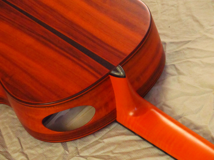 MB1945-spruce-whiteb-friction-ovang-orange-13-A