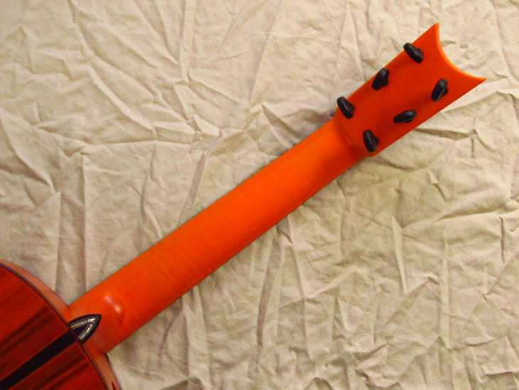 MB1945-spruce-whiteb-friction-ovang-orange-23-A