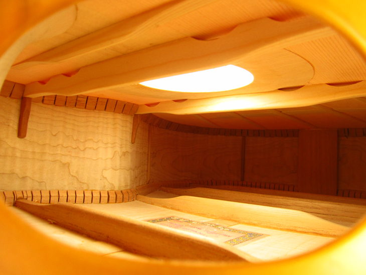 MB1948-12-spruce-purpleheartf-backcherryb-maple-yellow-2-A.jpg