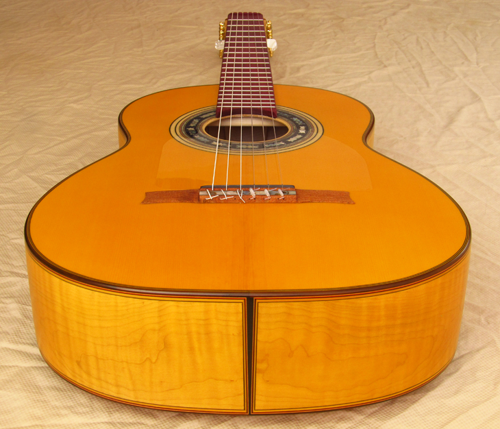 MB1948-12-spruce-purpleheartf-backcherryb-maple-yellow-23-A.jpg
