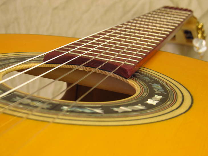 MB1948-12-spruce-purpleheartf-backcherryb-maple-yellow-6-A.jpg